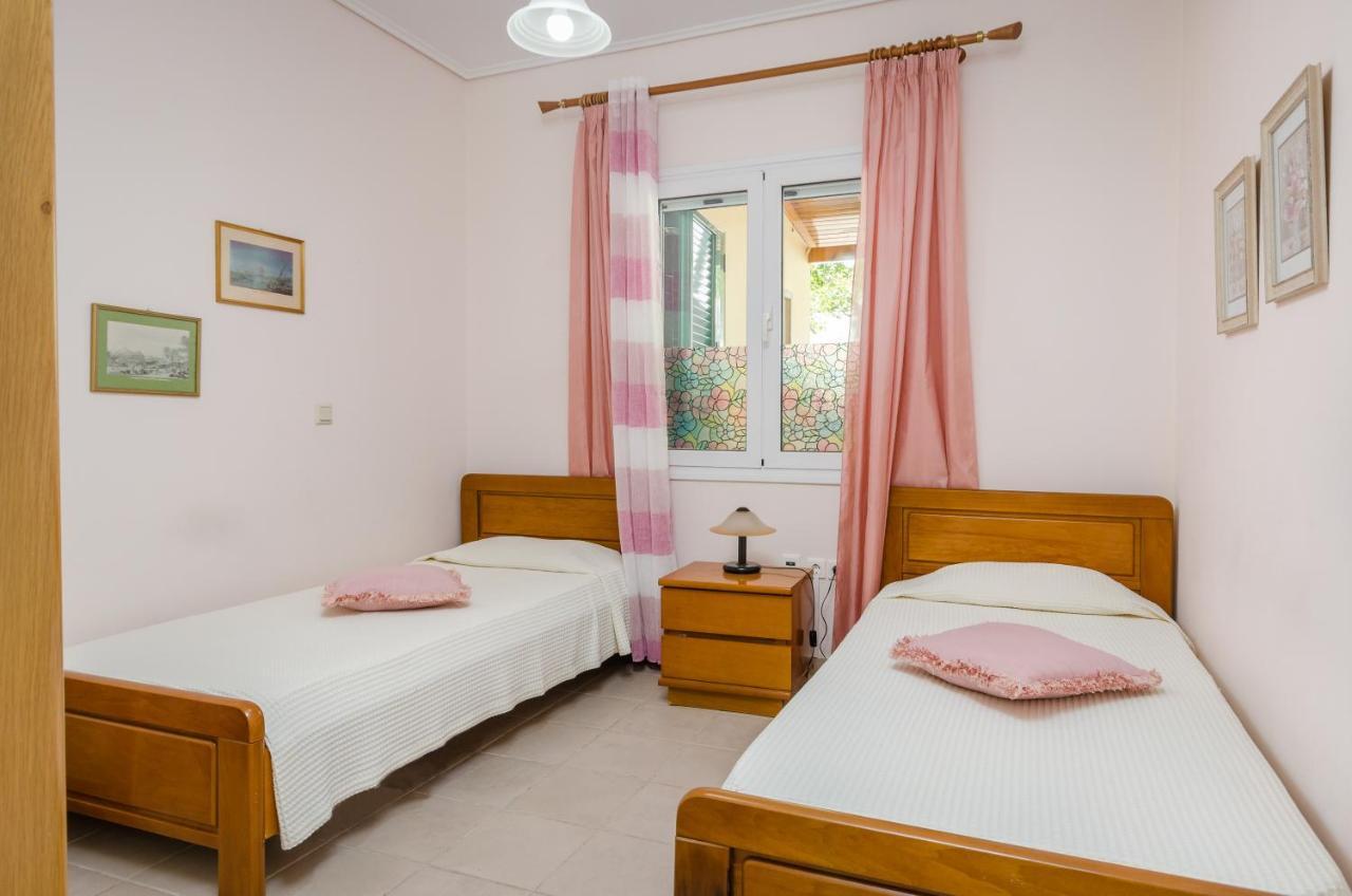 Villa Aliki Barbati Exteriör bild