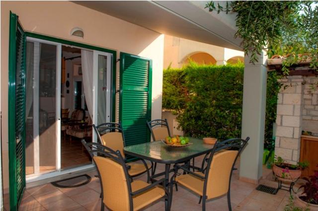 Villa Aliki Barbati Exteriör bild