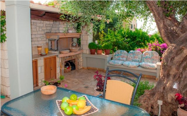 Villa Aliki Barbati Exteriör bild